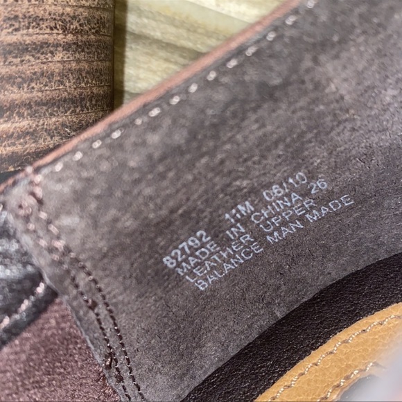 New! Clarks™ Artisan 82792 Collection Mid-Boot - Picture 9 of 13